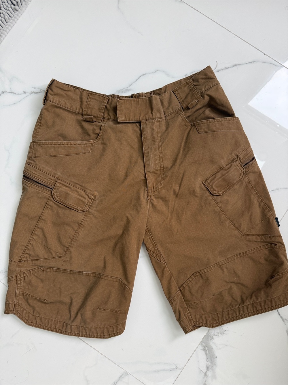 Helikon-Tex UrbanTactical Shorts in Brown - Classic Utility Style